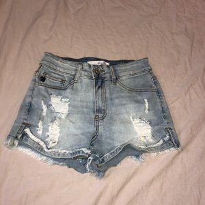 trendy ripped denim shorts